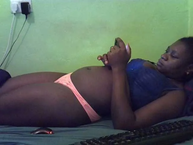 Live sex webcam photo for cute-liz #292273448