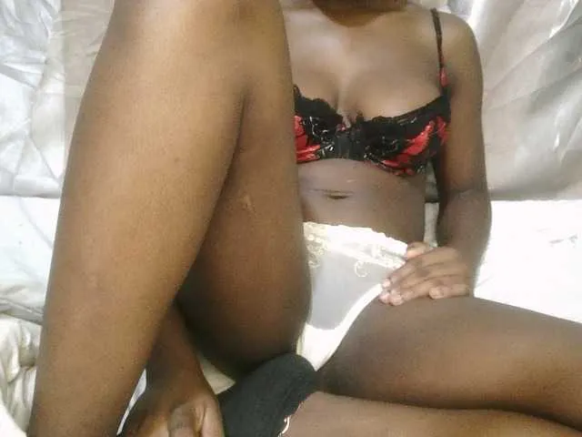 Live sex webcam photo for cute-mashall #292296228