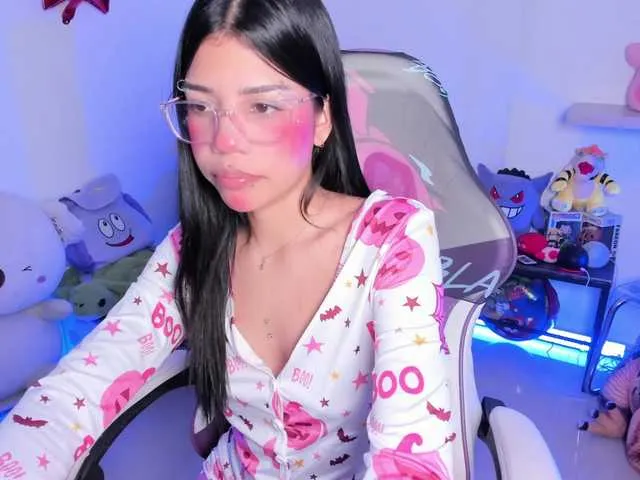 Live sex webcam photo for cute-stephuwu #292045404