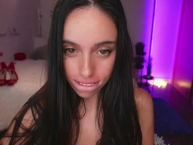 Live sex webcam photo for cutedayna #291969146