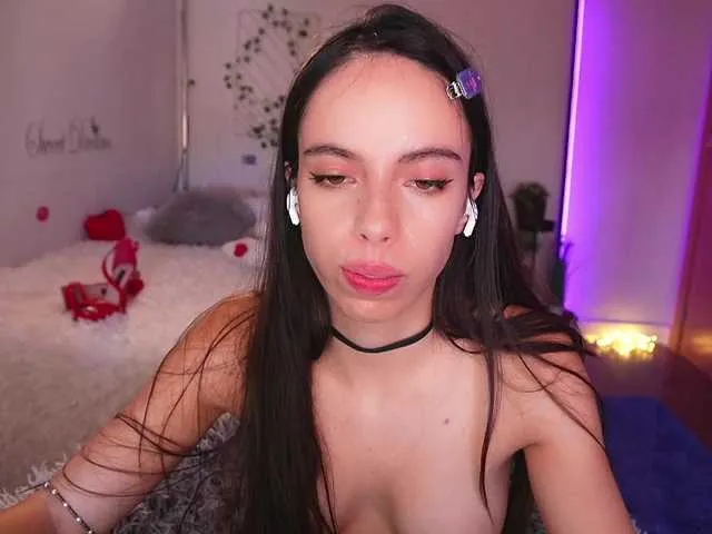 Live sex webcam photo for cutedayna #292001846