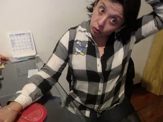 Live sex webcam photo for cutegaby #194285428