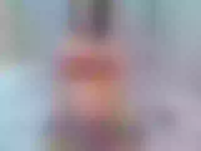 Live sex webcam photo for cutepetitee #291164064