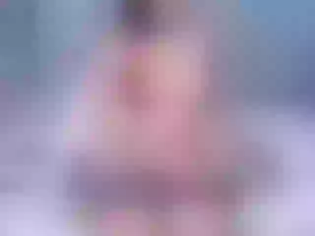 Live sex webcam photo for cutepetitee #291216833
