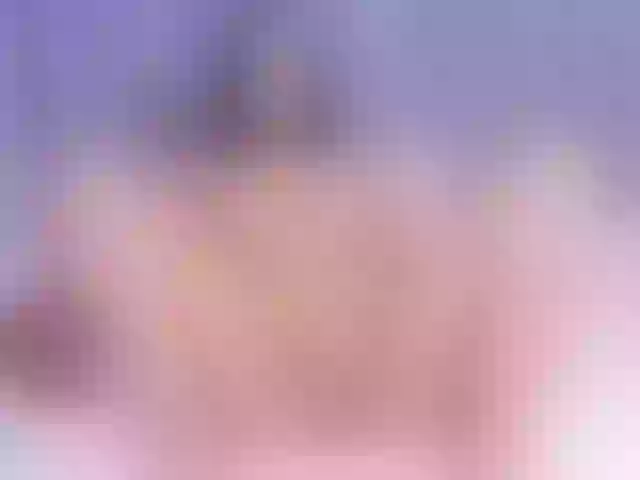 Live sex webcam photo for cutepetitee #291310734
