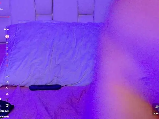 Live sex webcam photo for cutepetitee #291408210