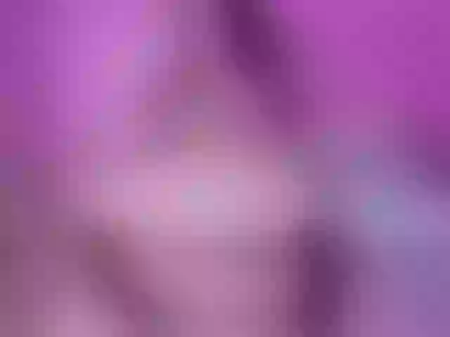 Live sex webcam photo for cutepetitee #291673147