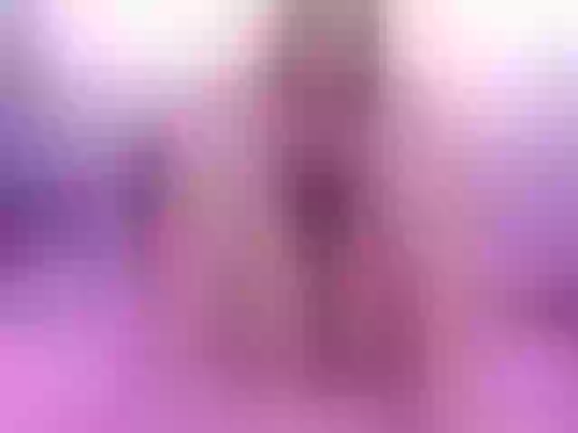 Live sex webcam photo for cutepetitee #291990746