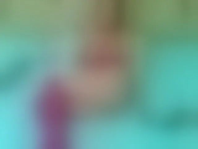 Live sex webcam photo for cutepetitee #292098961