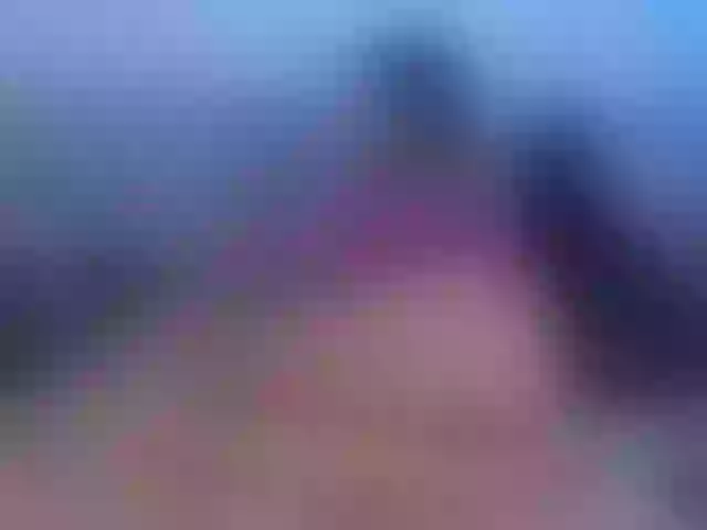 Live sex webcam photo for cutepetitee #292125224