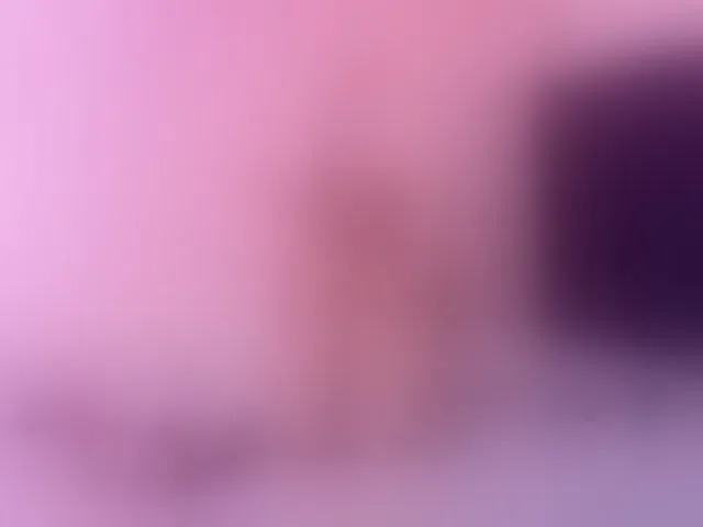 Live sex webcam photo for cutepetitee #292165955