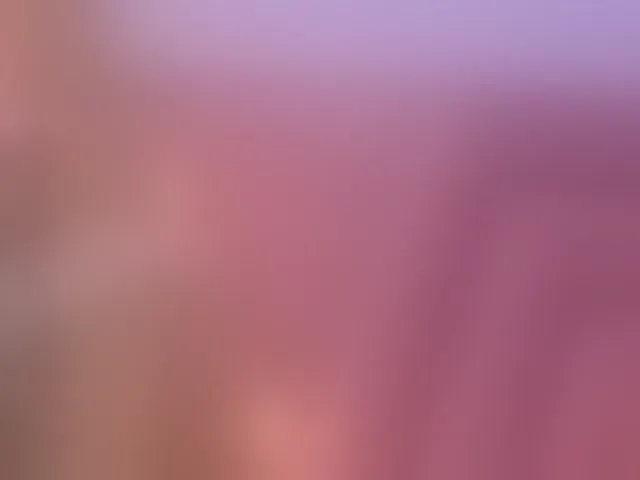 Live sex webcam photo for cutepetitee #292731340