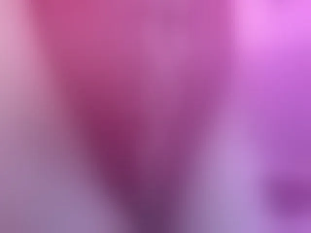 Live sex webcam photo for cutepetitee #293236630