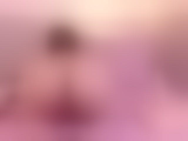 Live sex webcam photo for cutepetitee #293540045