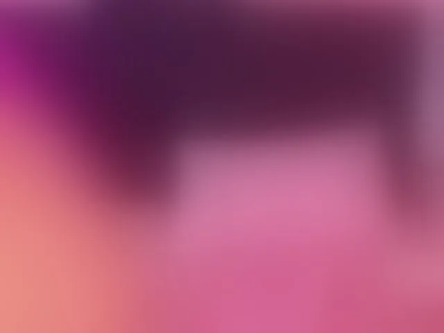 Live sex webcam photo for cutepetitee #293672314