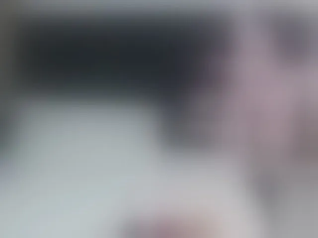 Live sex webcam photo for cutepetitee #293688646