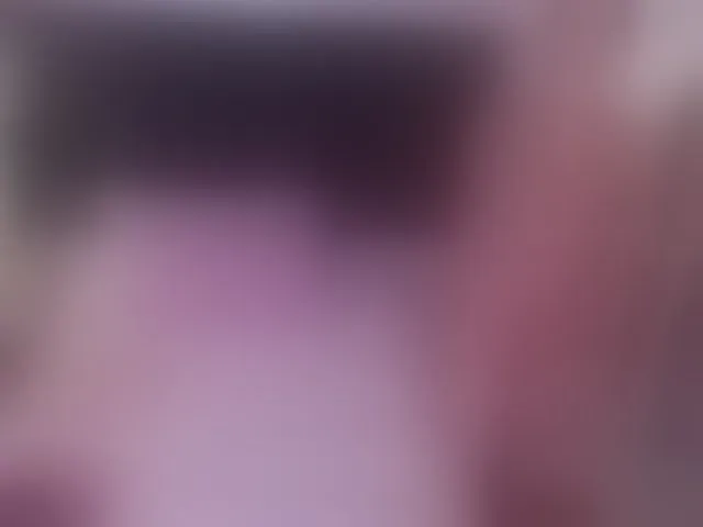 Live sex webcam photo for cutepetitee #293883048