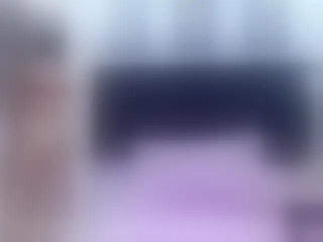 Live sex webcam photo for cutepetitee #293943983