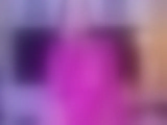 Live sex webcam photo for cutepetitee #293955181
