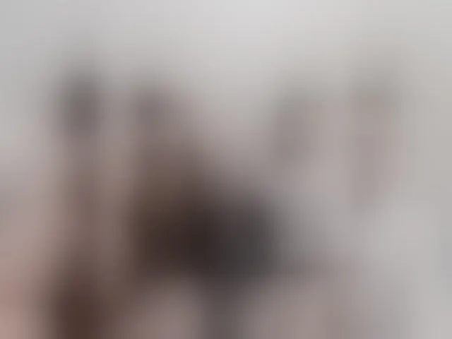 Live sex webcam photo for cutesmiles #292554534