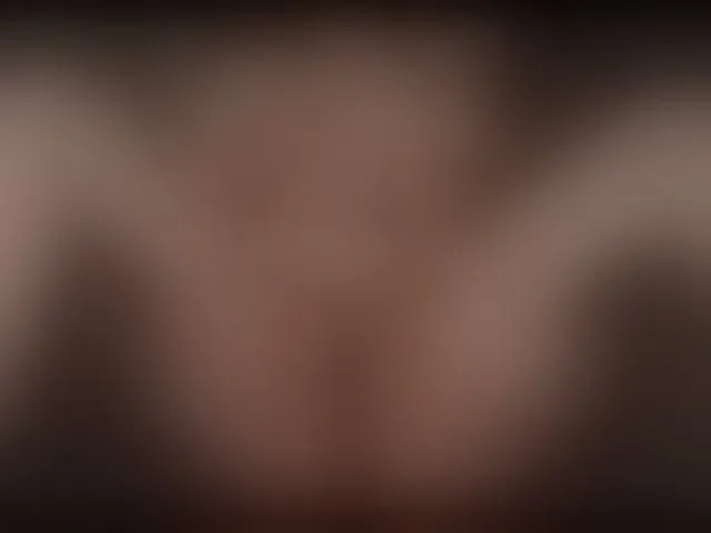 Live sex webcam photo for cutesoneckaaa #290744387