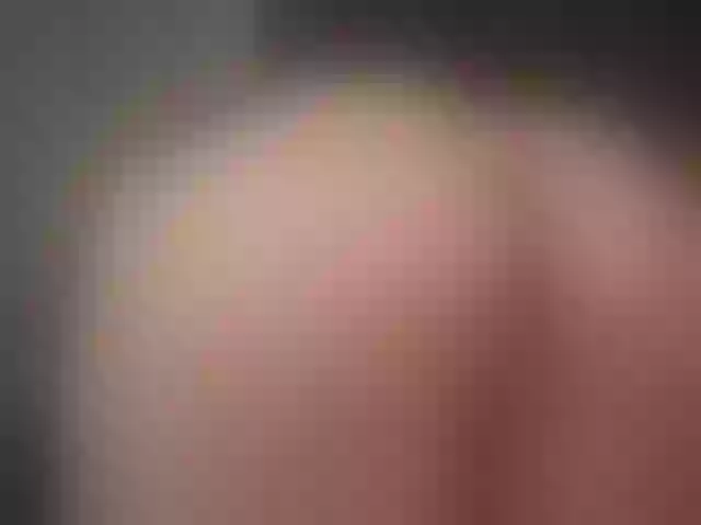 Live sex webcam photo for cutesoneckaaa #291418377