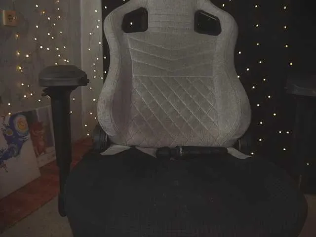 Live sex webcam photo for cutesoneckaaa #291719903