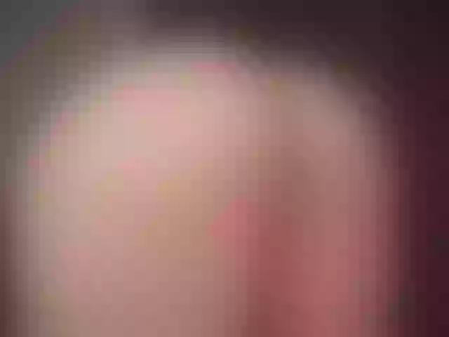 Live sex webcam photo for cutesoneckaaa #291803877