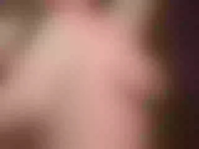 Live sex webcam photo for cutesoneckaaa #291829763