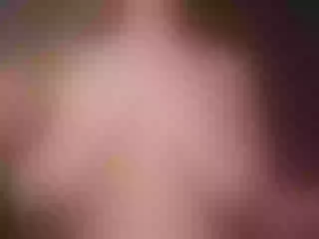 Live sex webcam photo for cutesoneckaaa #291900712