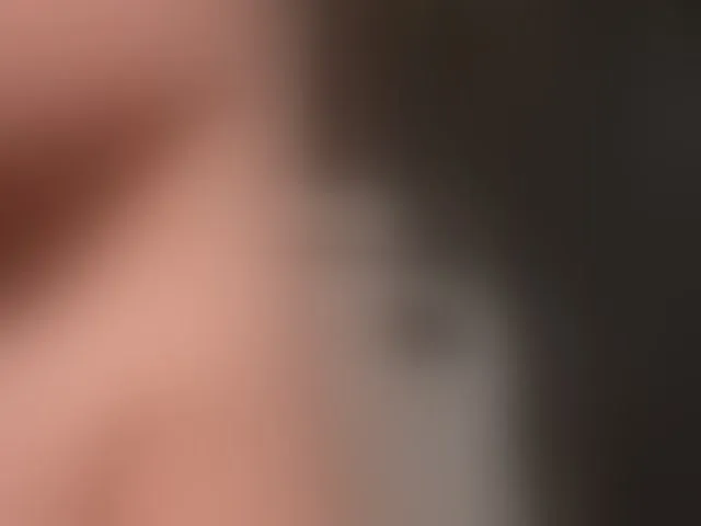 Live sex webcam photo for cutesoneckaaa #293486948