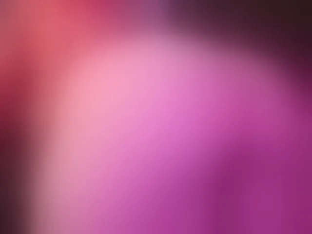 Live sex webcam photo for cutesoneckaaa #293594963