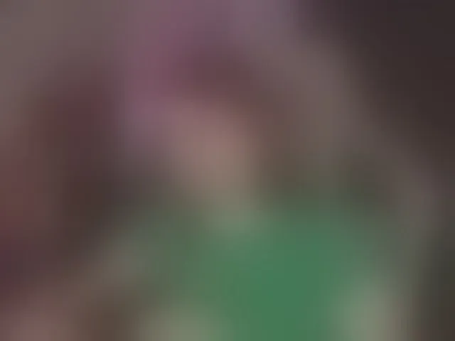 Live sex webcam photo for cutesoneckaaa #294090207