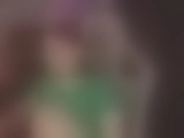 Live sex webcam photo for cutesoneckaaa #294177017