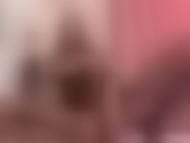 Live sex webcam photo for cutetella #293855627