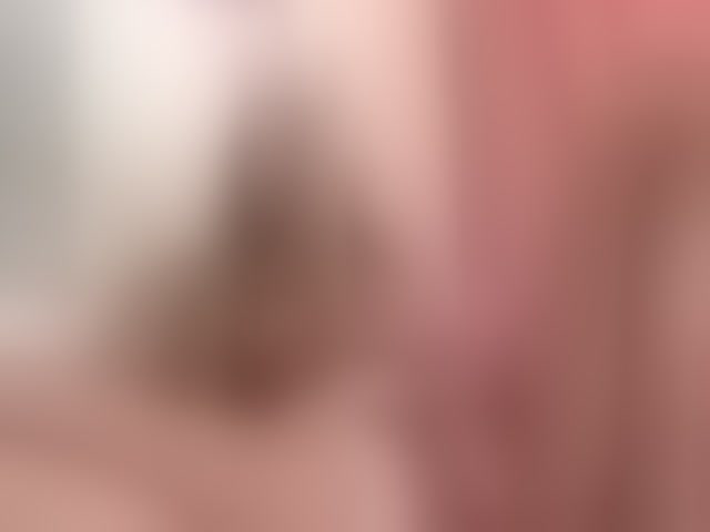 Live sex webcam photo for cutetella #294017111