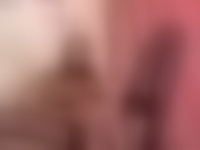 Live sex webcam photo for cutetella #294054478