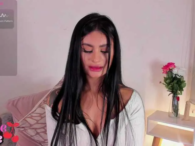 Live sex webcam photo for cylielee #291839423