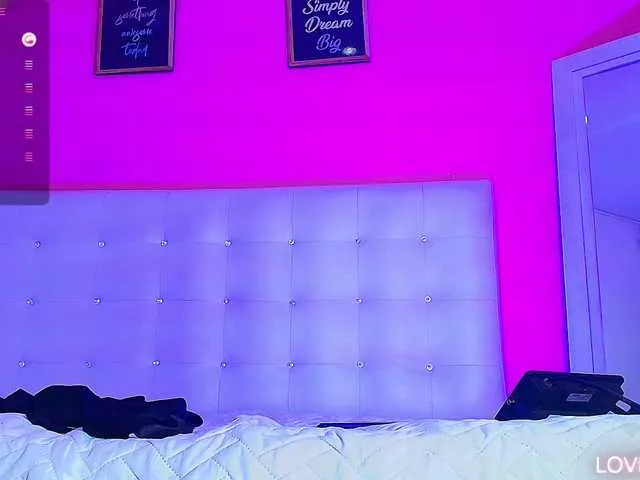 Live sex webcam photo for daddyissues #290721072