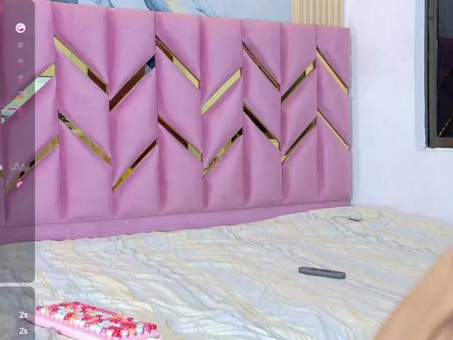 Live sex webcam photo for daddyissues #291450105