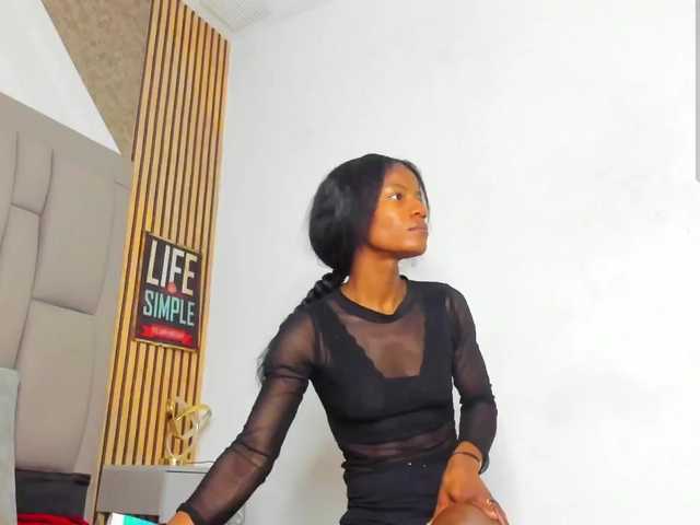 Live sex webcam photo for daffnelewis #290614036