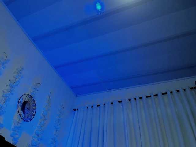 Live sex webcam photo for dakotacarvajal #291529676