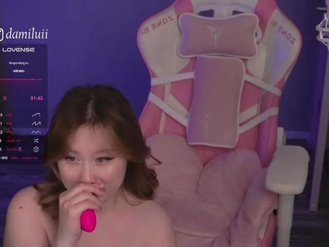 Live sex webcam photo for damilui #291684500
