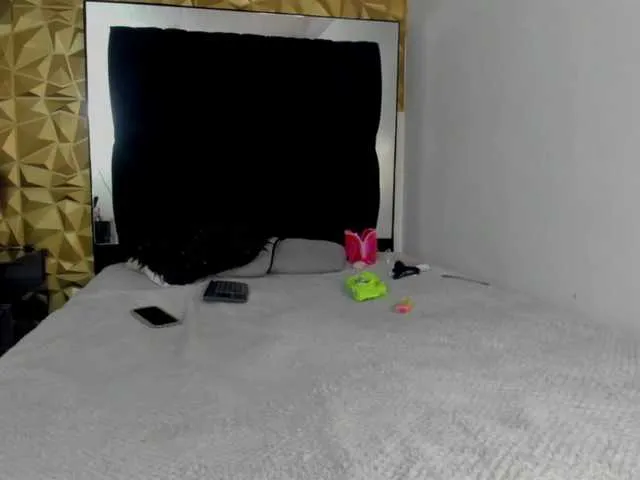 Live sex webcam photo for danaylia #290365048