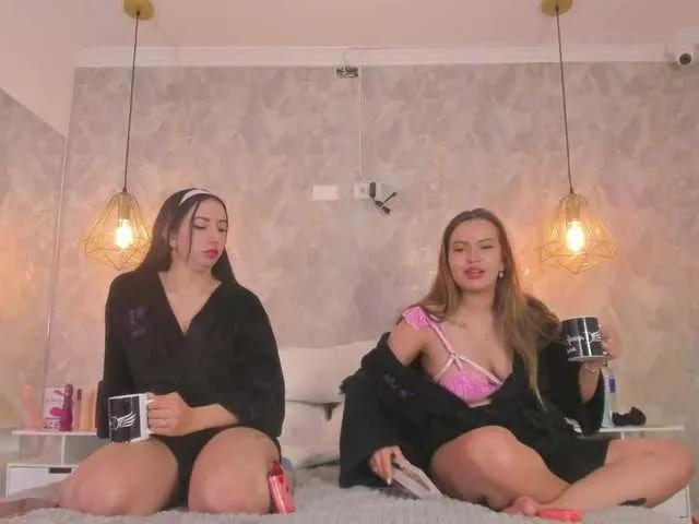 Live sex webcam photo for danaylia #291445404