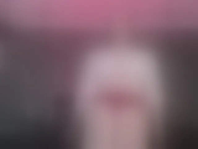 Live sex webcam photo for danaylia #292545360
