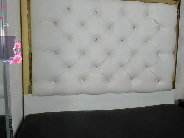 Live sex webcam photo for dani02 #290985579