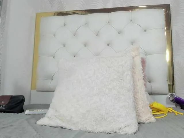 Live sex webcam photo for dani02 #291098875