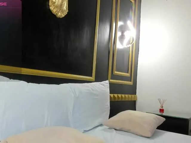 Live sex webcam photo for dania-miller #290949106