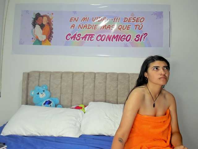 Live sex webcam photo for daniafioreycamilamoretti #281550054